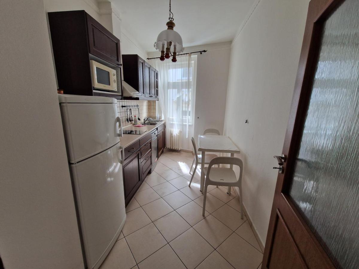 Apartman 63M2 S Balkonem V Lazenskem Centru Karlsbad Exteriör bild